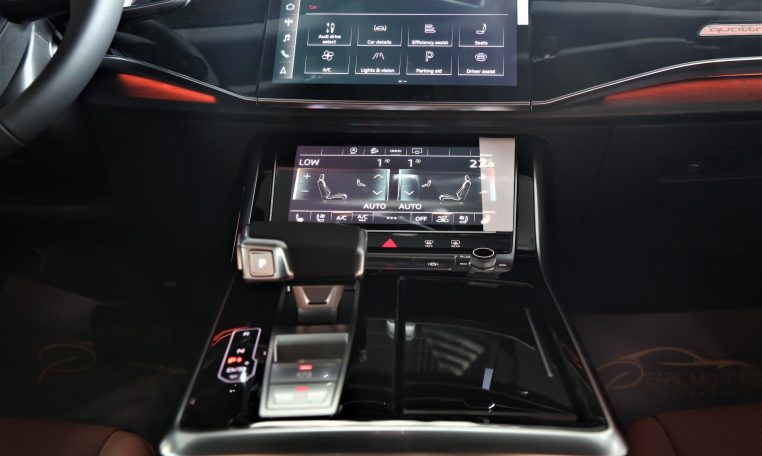 2021 AUDI Q7 S-LINE