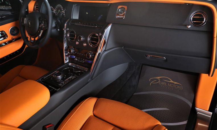 2021 ROLLS ROYCE CULLINAN