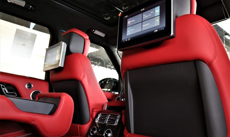2020 RANGE ROVER VOGUE SE P525
