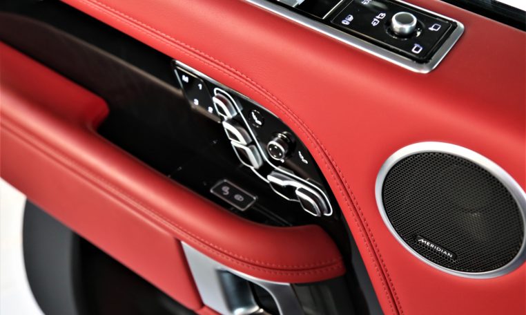 2020 RANGE ROVER VOGUE P525 AUTOBIOGRAPHY